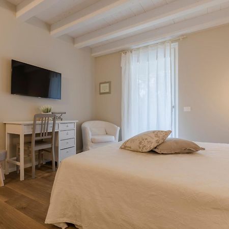 Il Cantuccio Sul Garda - Relais Di Charme Cavaion Veronese Exterior foto