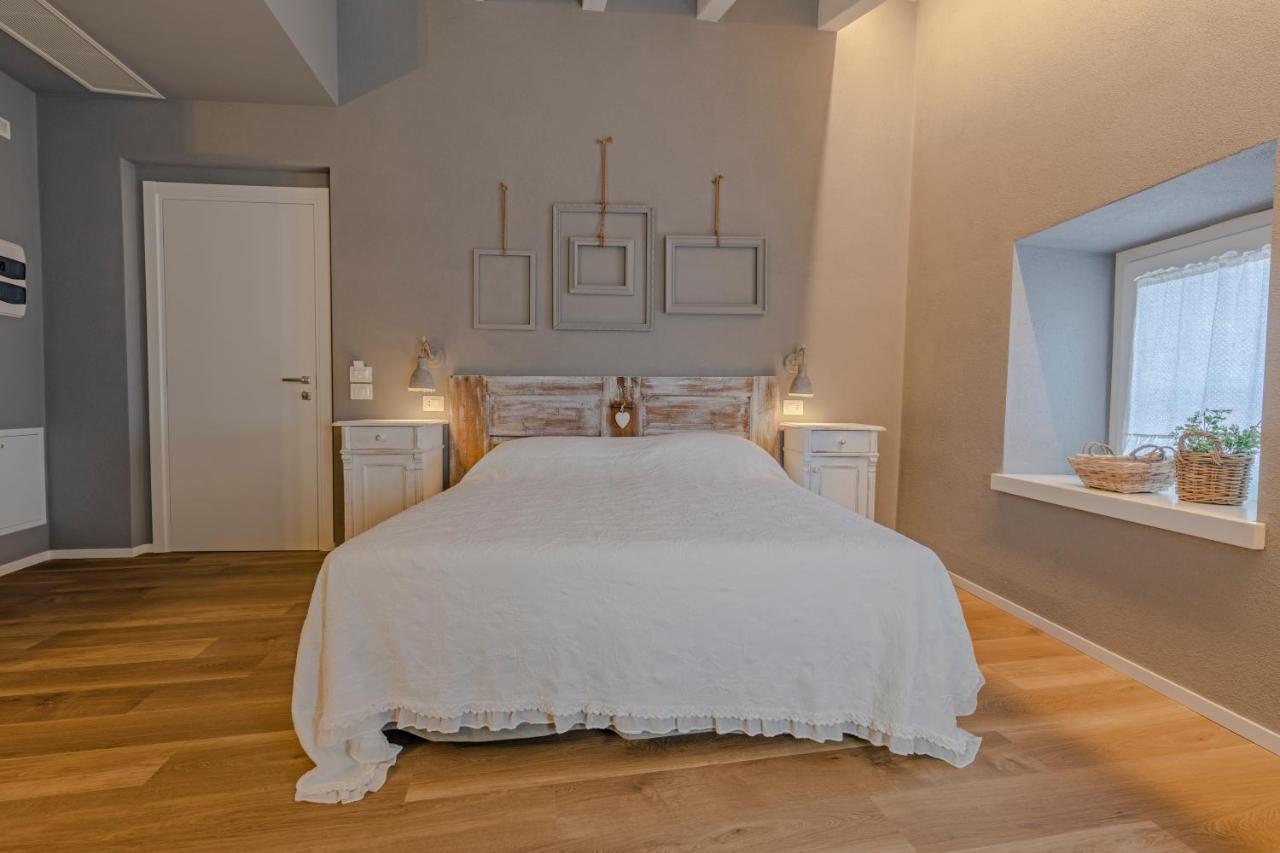 Il Cantuccio Sul Garda - Relais Di Charme Cavaion Veronese Exterior foto